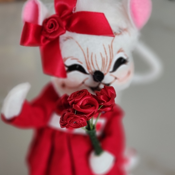 Annalee Valentines Doll - Picture 3 of 4